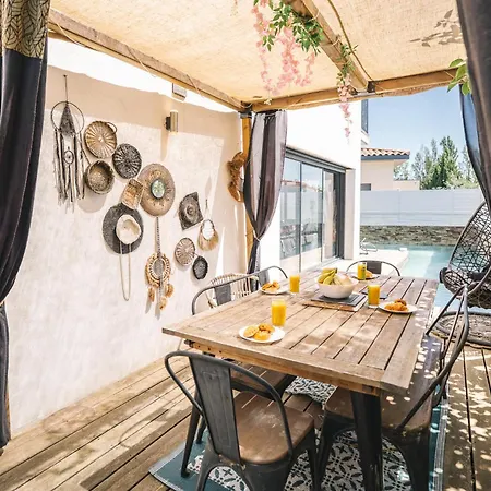 Maison Climatisee Patio Et Piscine Calme & Confort Вилла